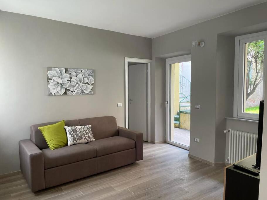 Ferienwohnung Il Giardino Nascosto Omegna Exterior foto